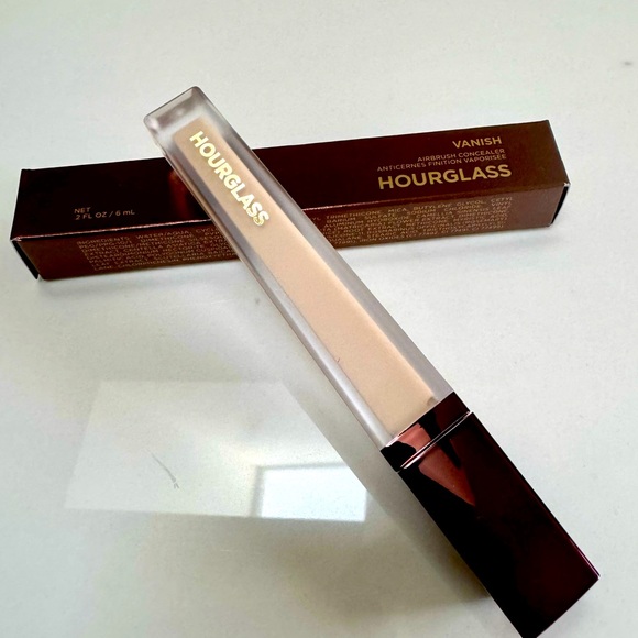New - Hourglass Vanish Concealer - Cotton - Full Size - Picture 1 of 8